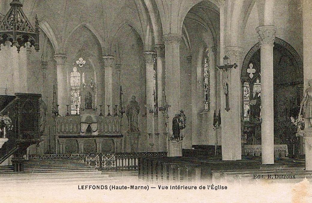 Vue intérieure de l'église de Leffonds