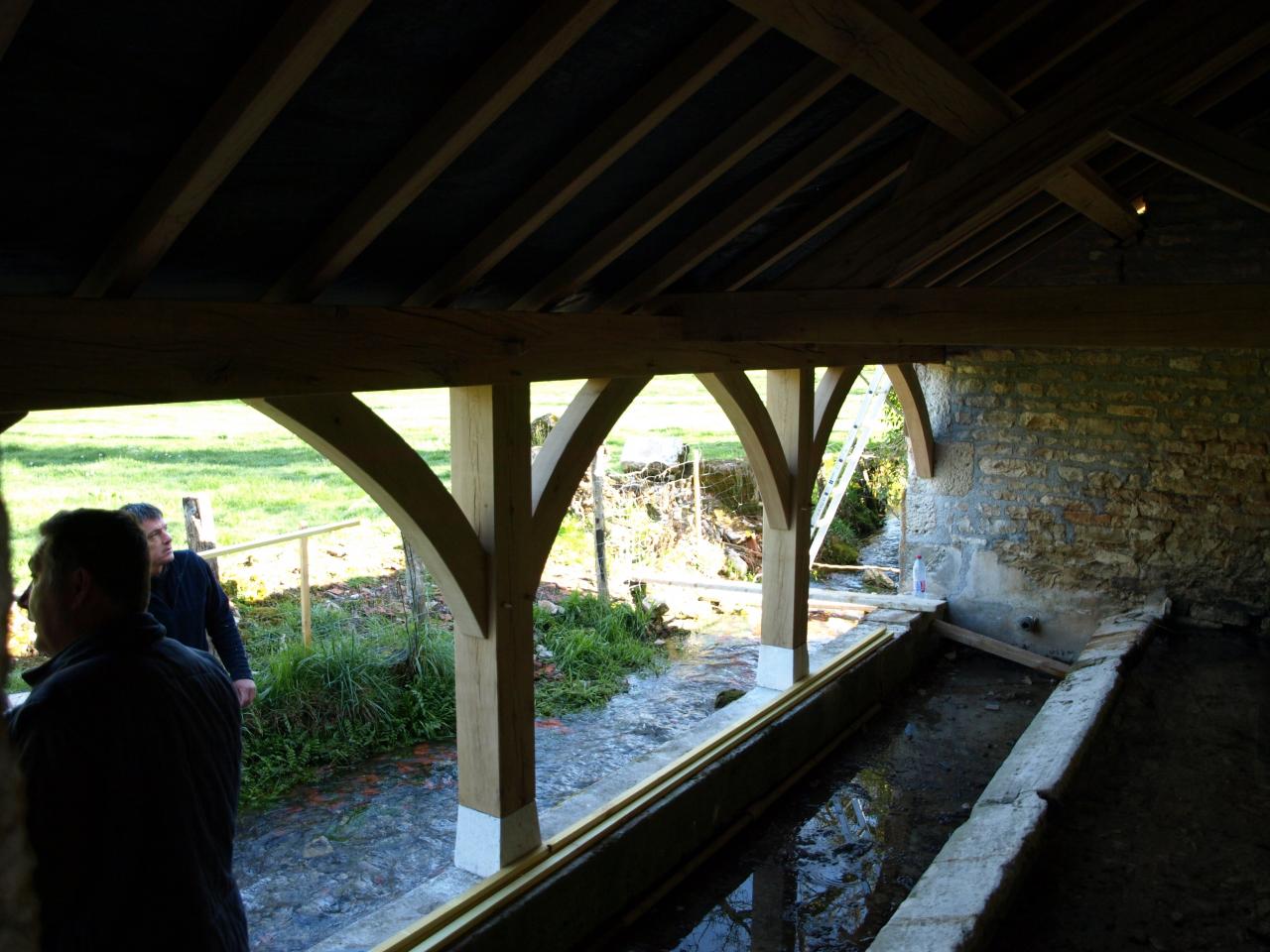 Rénovation du lavoir-avril 2015