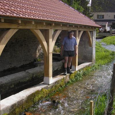 Le lavoir est rénové mai-2015