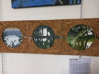Visite d'un atelier de peinture et son artiste